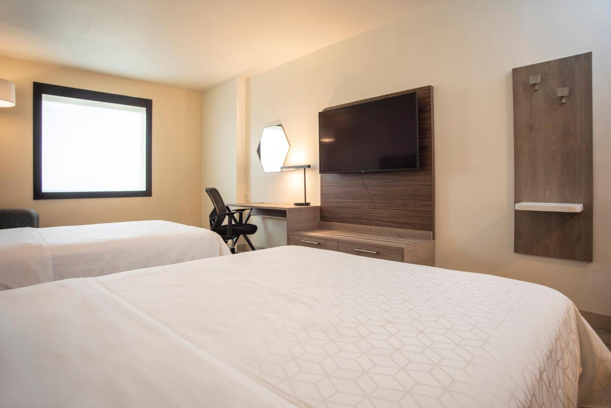 Holiday Inn Express Guadalajara Iteso By Ihg Сапопан Экстерьер фото