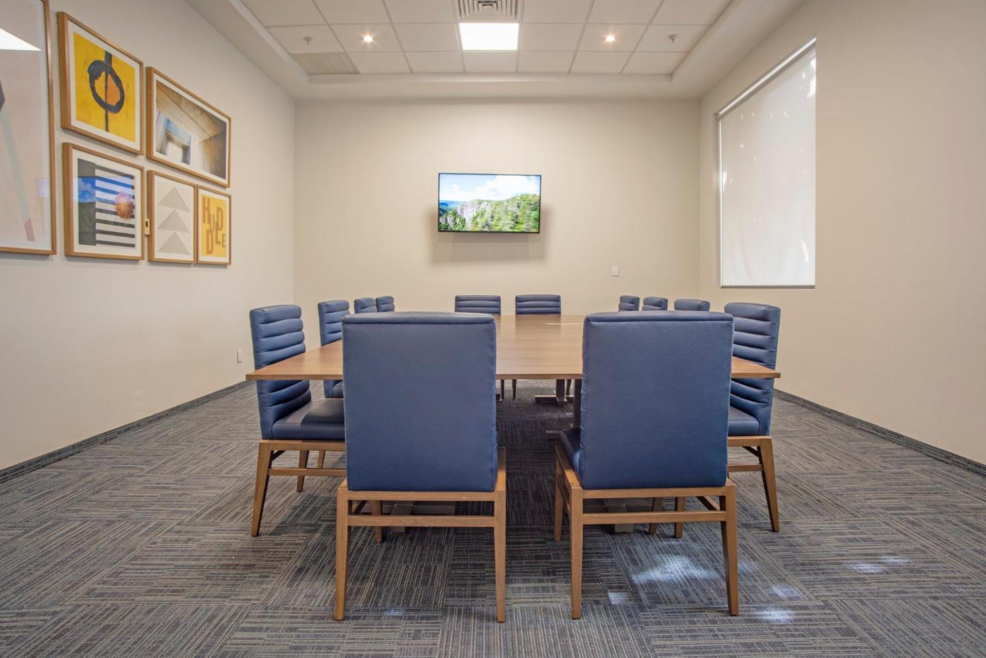 Holiday Inn Express Guadalajara Iteso By Ihg Сапопан Экстерьер фото
